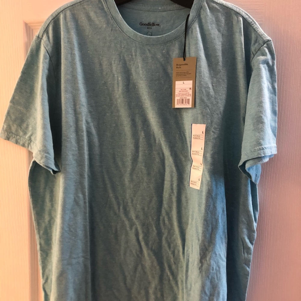 Short sleeved shirt